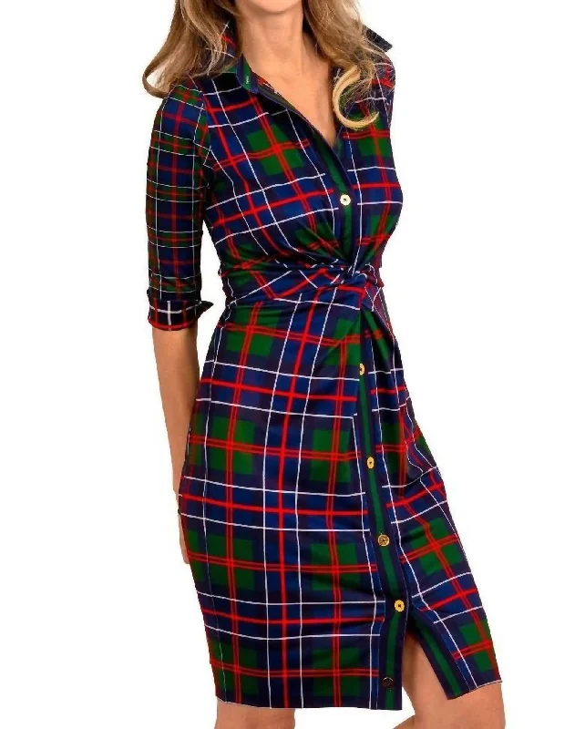 Twist & Shout Dress in Balmoral Castle High-Quality Women's Fashion Dresses