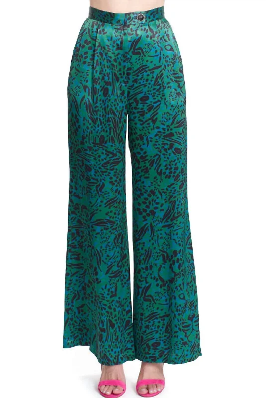 Camille Pant In Green Women's Floral Print Outfit