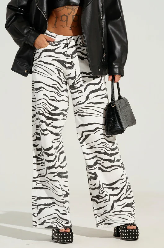 BACK IT UP ZEBRA PANT Women's Stylish Professional Garments