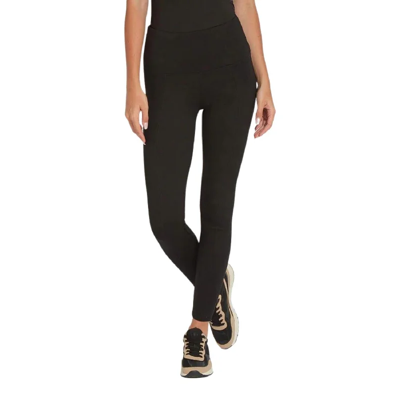 Signature Center Seam Legging In Black Women Fashion