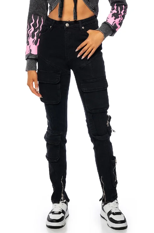 ONE STEP AT A TIME CARGO POCKET SKINNY JEANS Women's Versatile Apparel