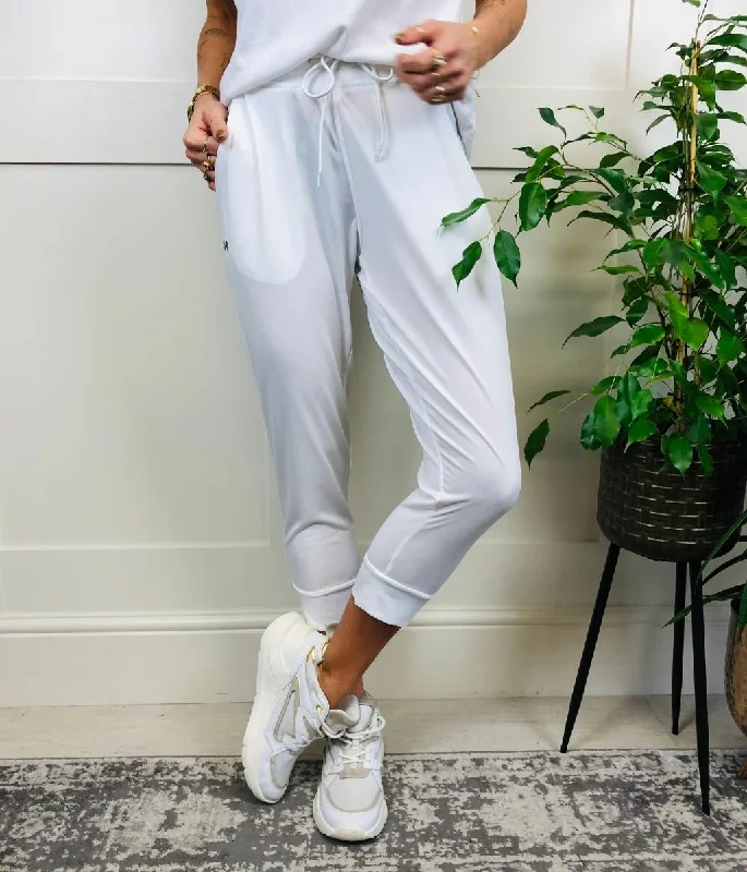 White Loose Capri Joggers Women Clothing