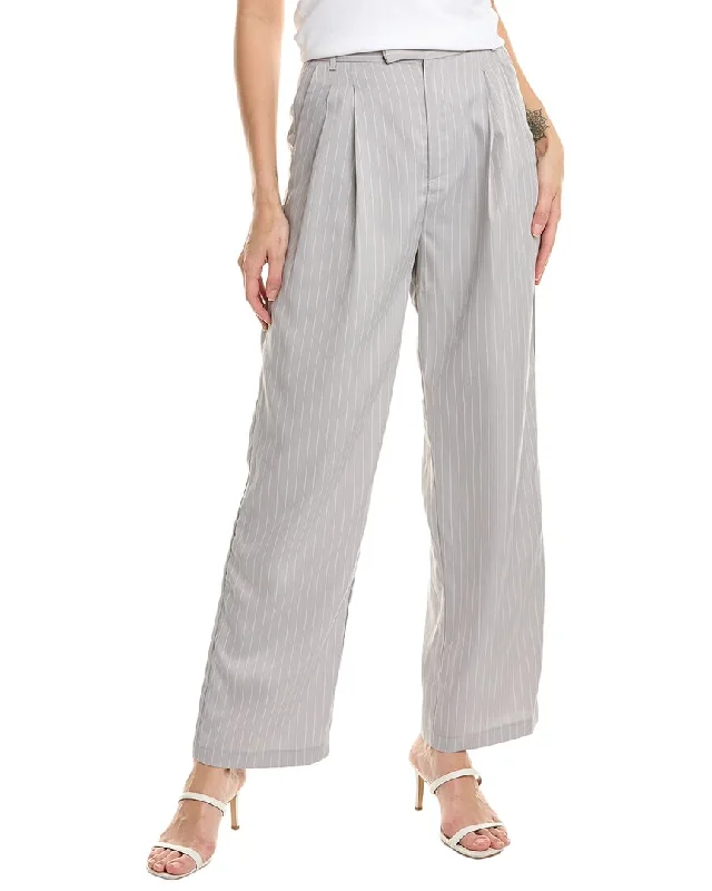 LUXE ALWAYS Pinstripe Pleated Pant Women's High-Fashion Clothes