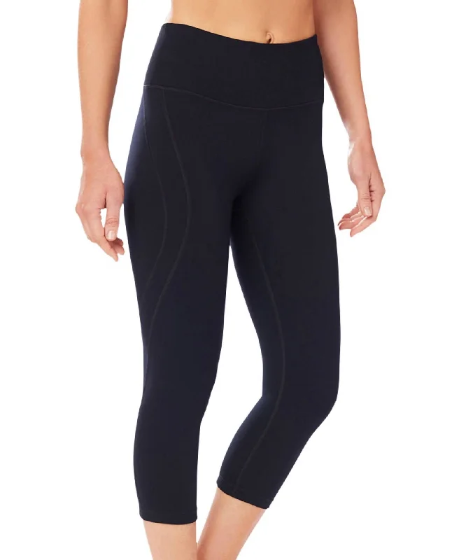 High Rise Capri Leggings In Black Women's High-Fashion Clothes