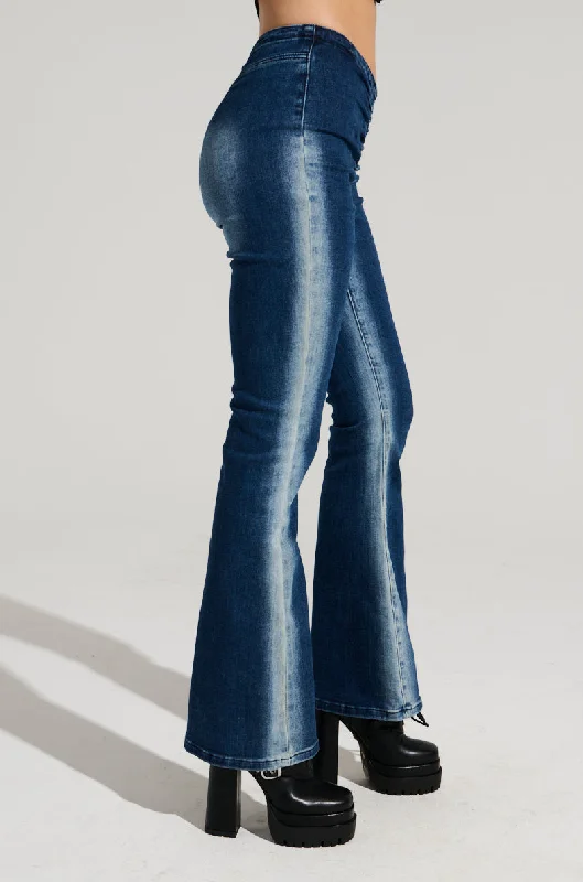 CINCHED UP DENIM PANT IN MEDIUM BLUE DENIM Best Online Women's Boutiques